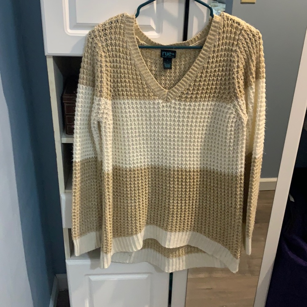 Knit sweater